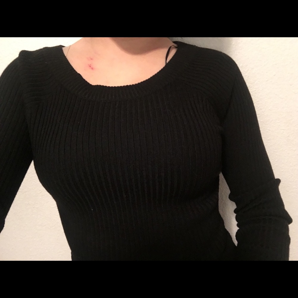 Forever 21 long sleeve black shirt